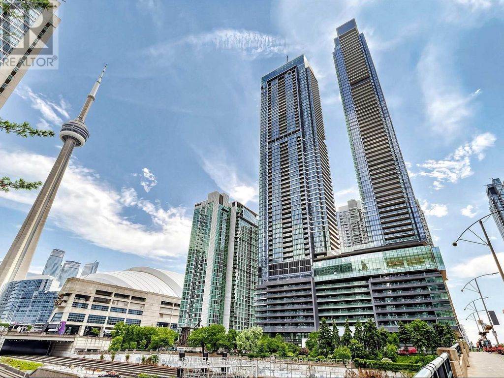 2208 - 1 Concord Cityplace Way, Toronto (waterfront Communities)