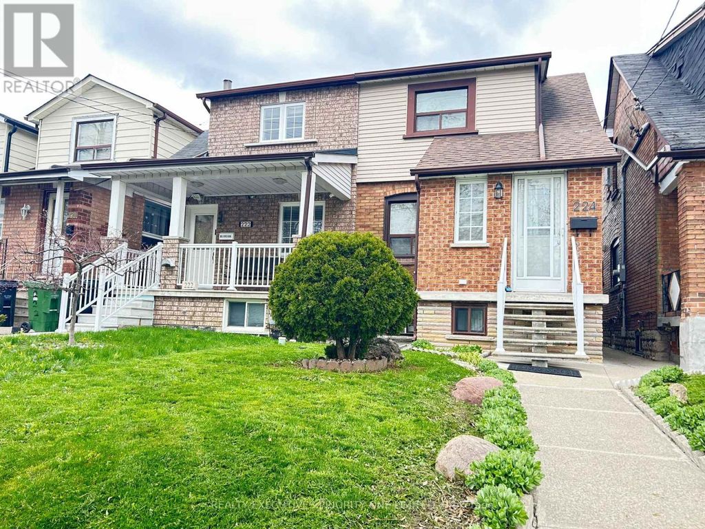 224 Caledonia Road, Toronto (corso Italia-Davenport)