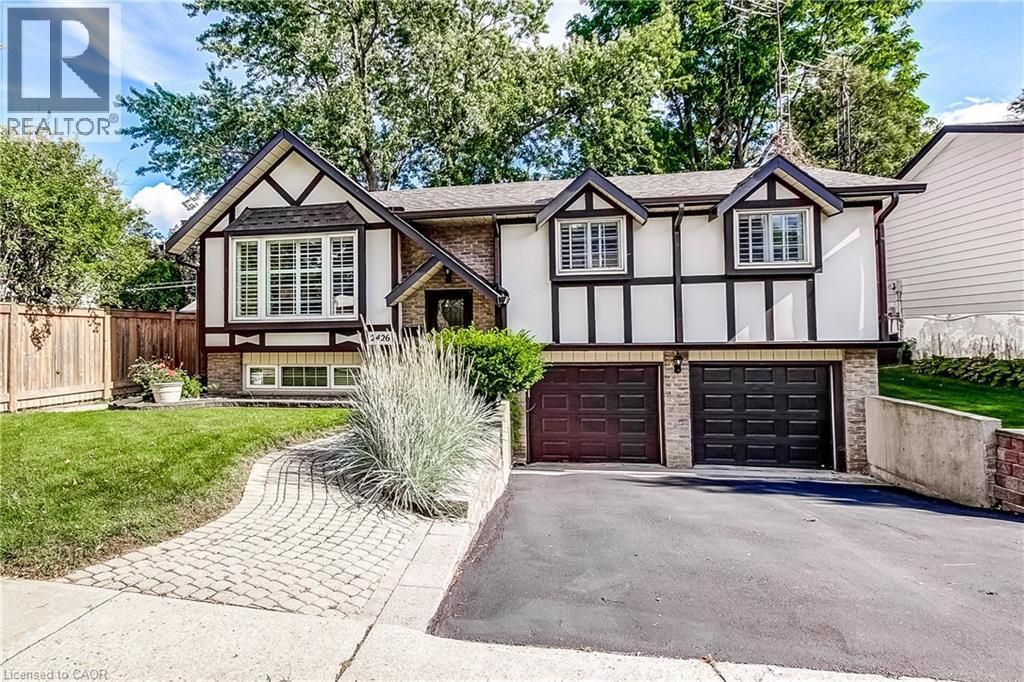 2426 Lambeth Avenue, Burlington