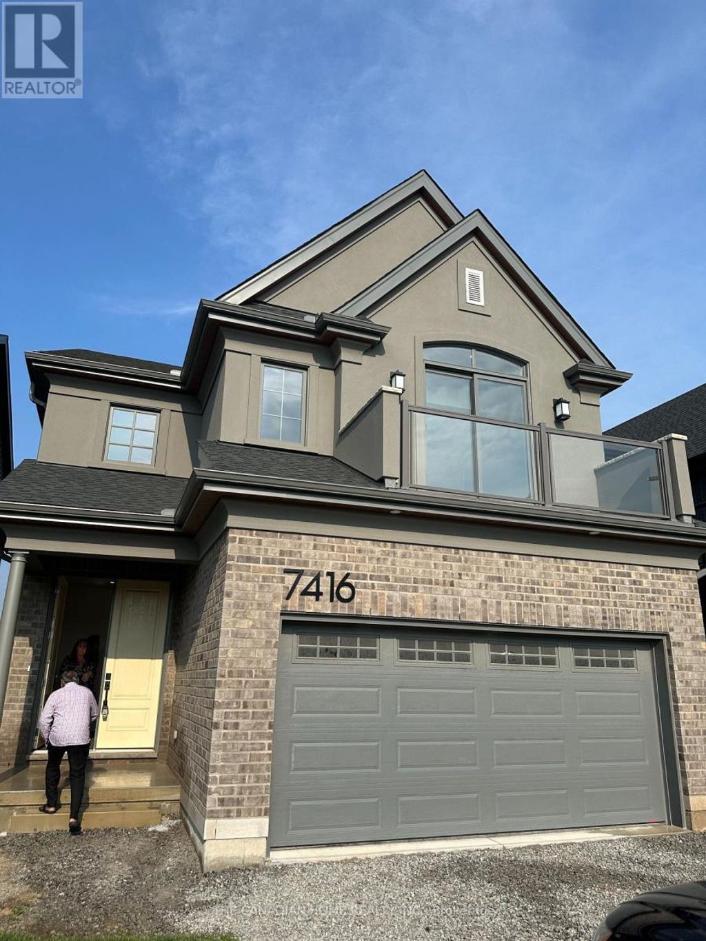 7416 Parkside Road Parkside Road, Niagara Falls (brown)