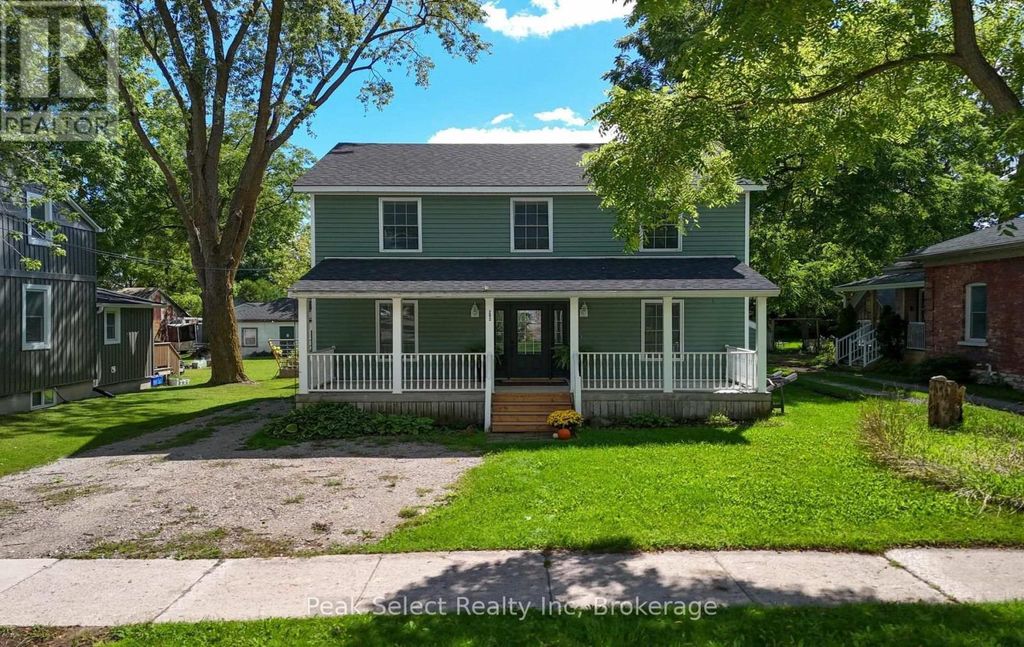 202 Queen Street W, St. Marys