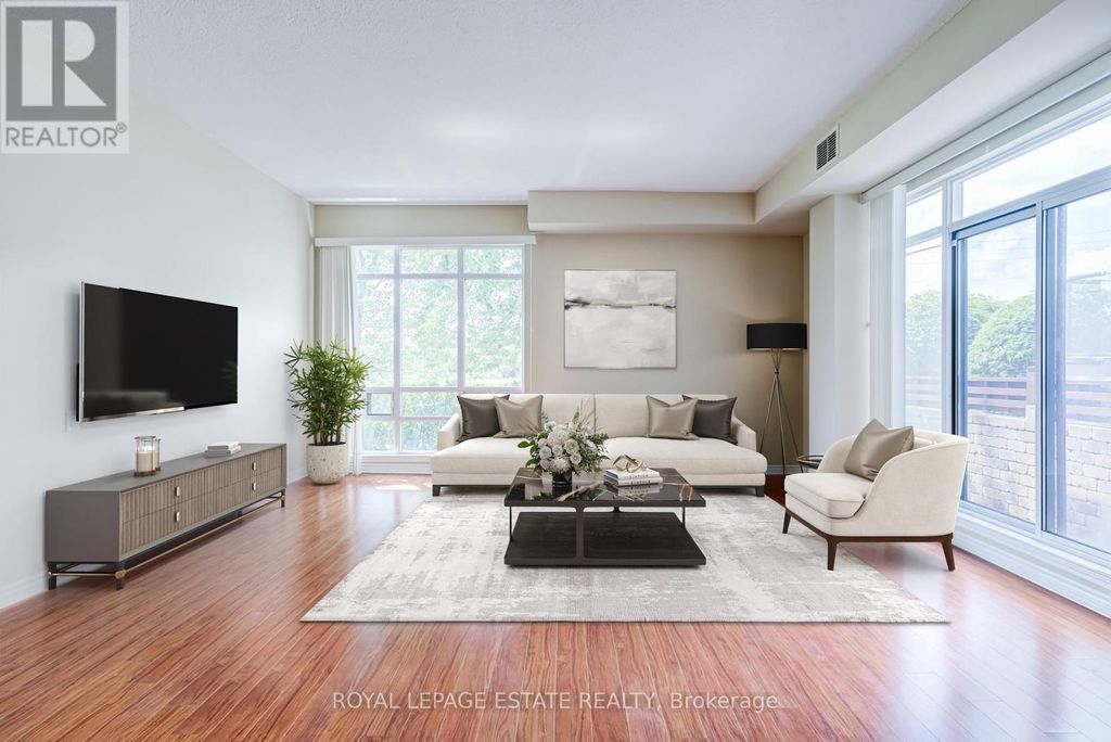 110 - 11121 Yonge Street, Richmond Hill (devonsleigh)