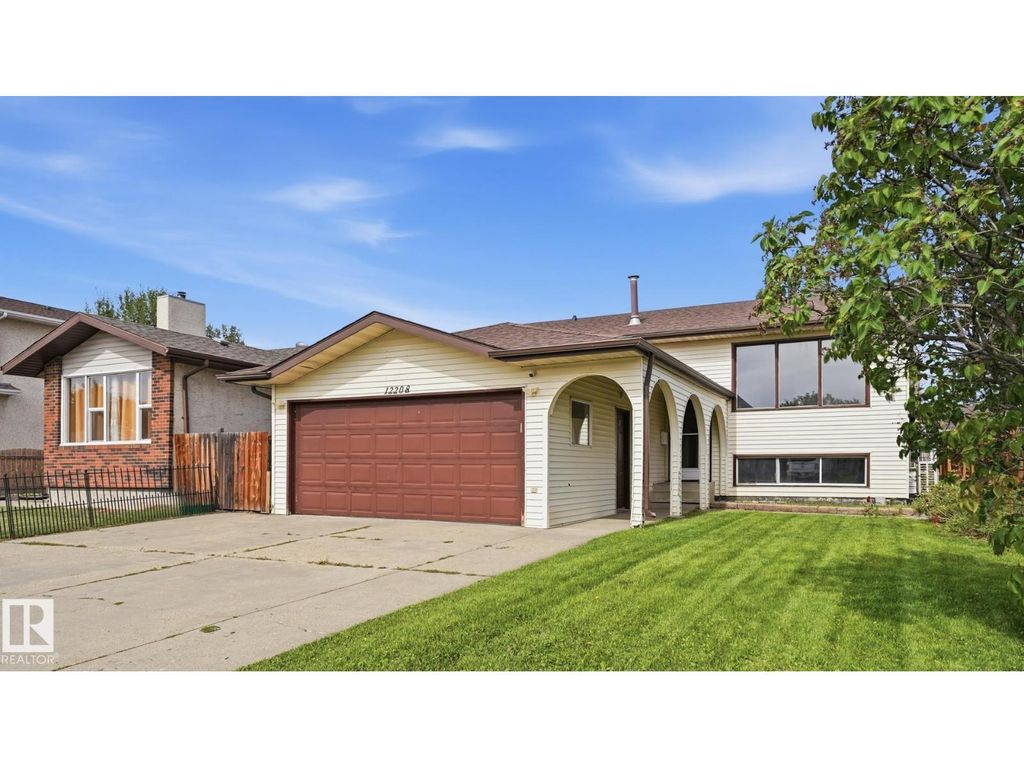 12208 146 Av Nw, Edmonton