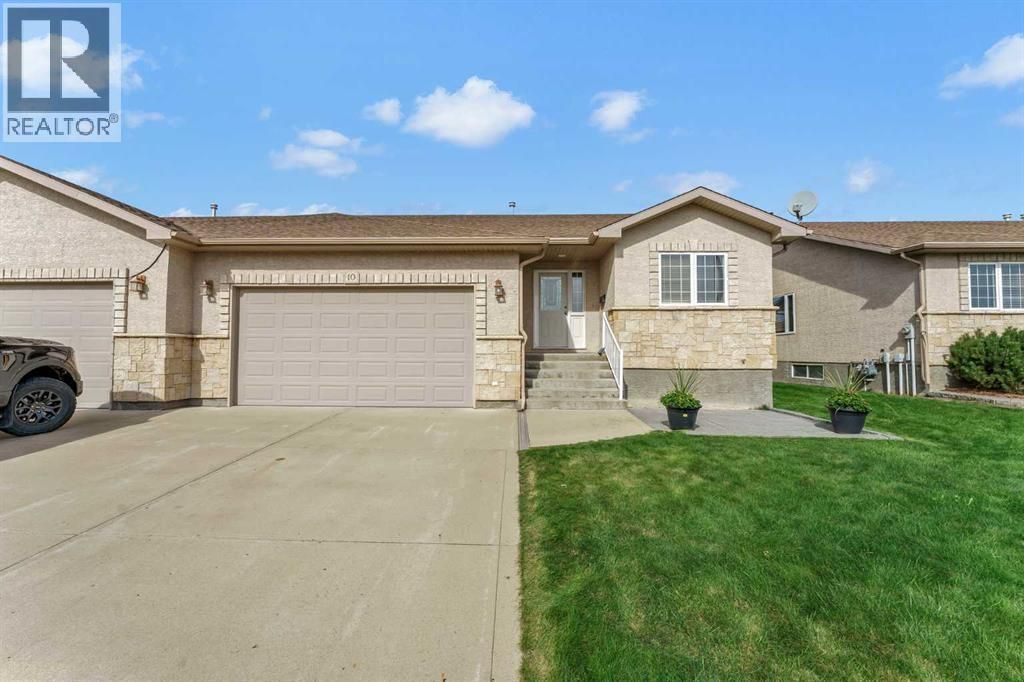 10 Sandstone Place Se, Medicine Hat