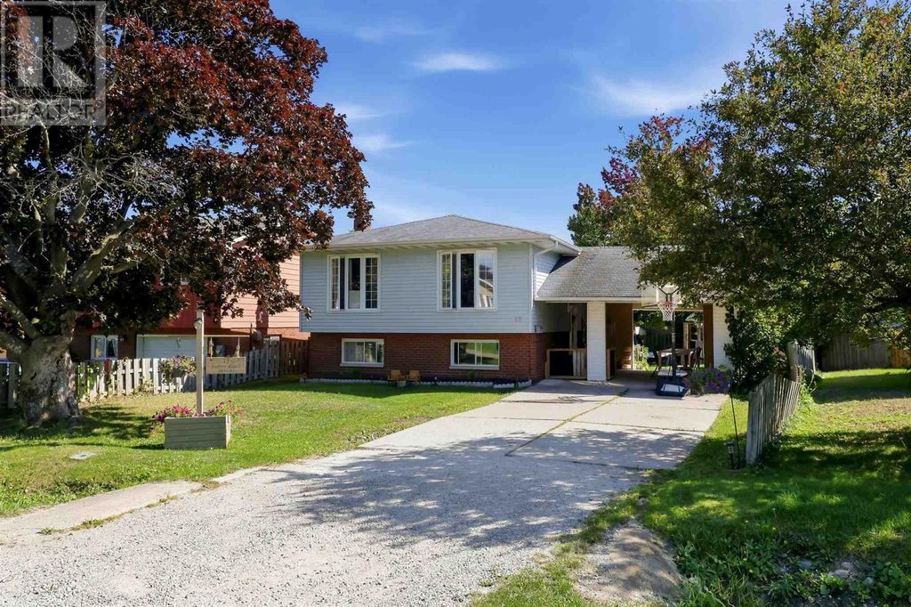 15 Sutton Pl, Sault Ste. Marie