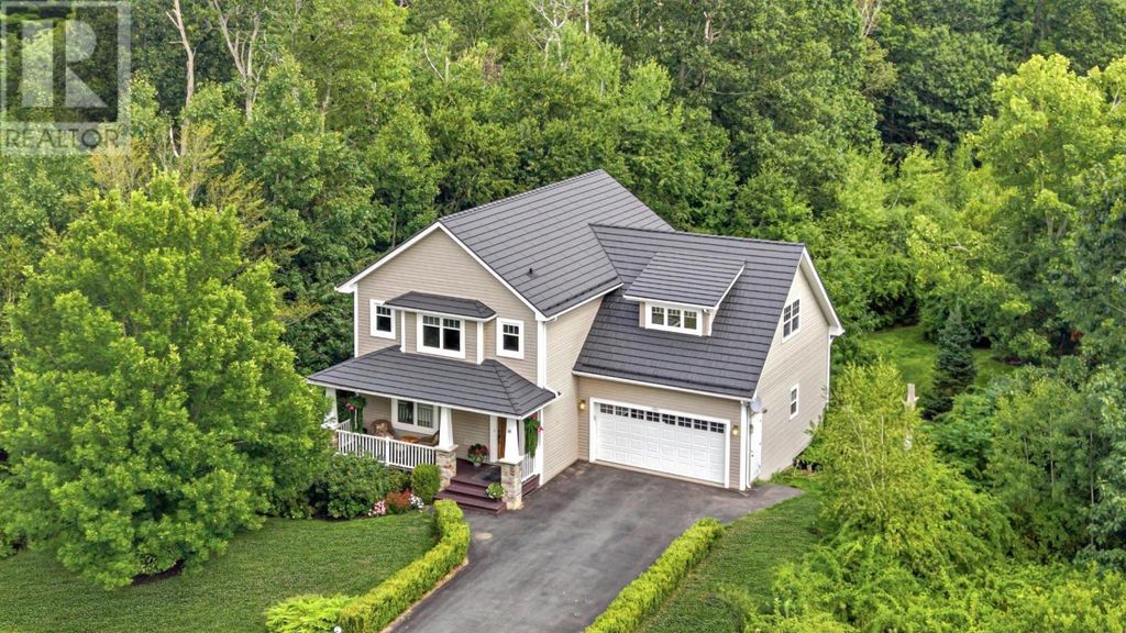 16 Tailfeather Court, North Kentville