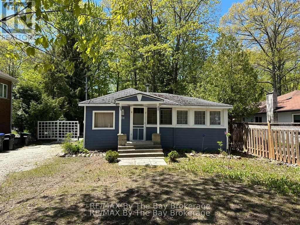 134 Sunnidale Road, Wasaga Beach