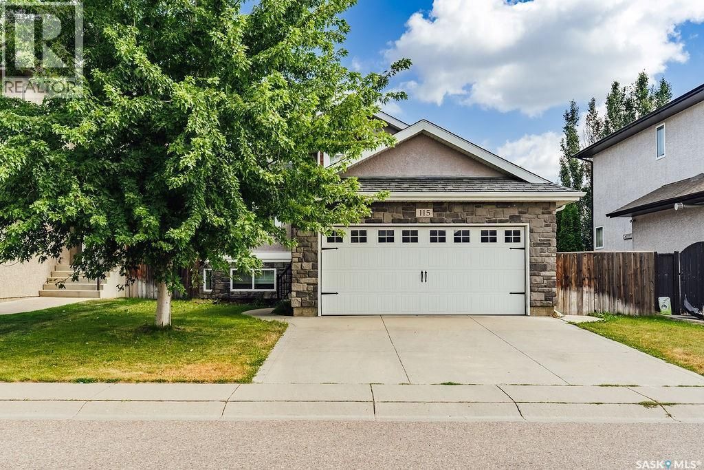 115 Blackstock Cove, Saskatoon