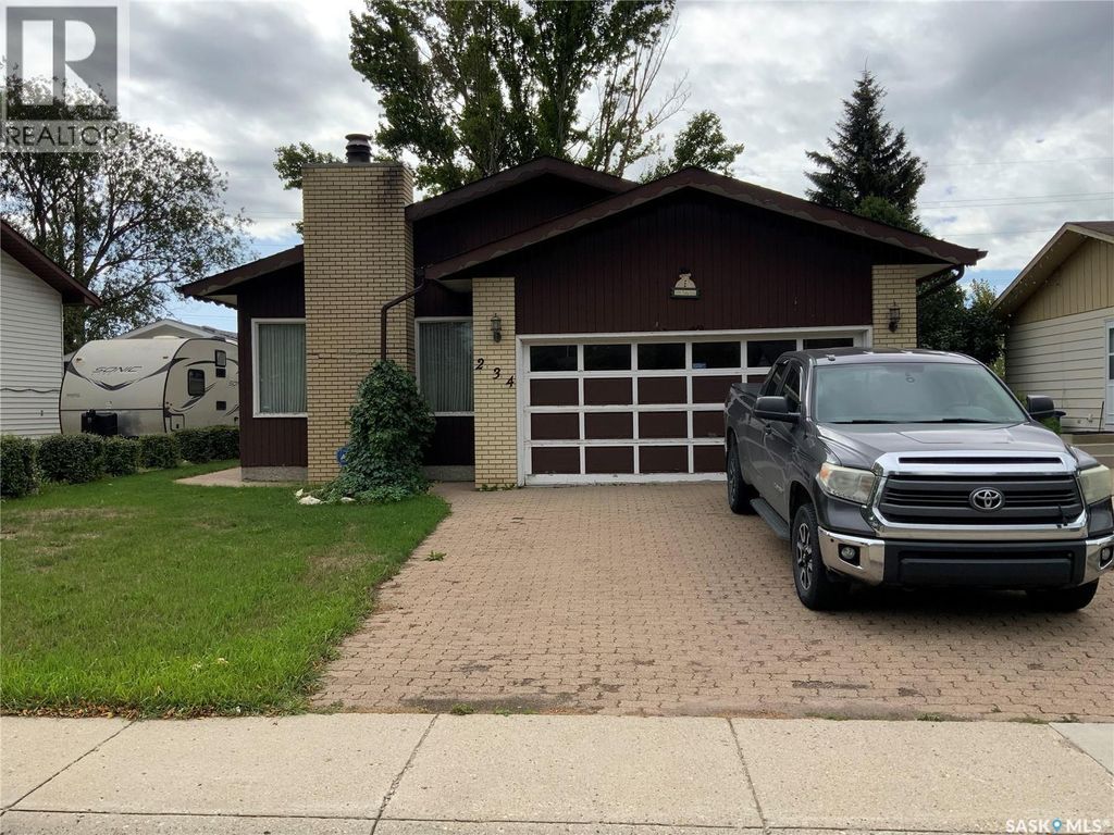 234 Tache Crescent, Saskatoon