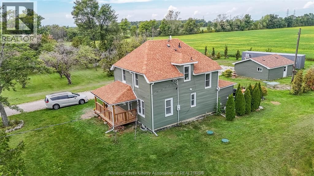 1138 South Middle, Lakeshore