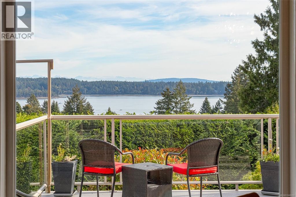 421a Walker Ave, Ladysmith