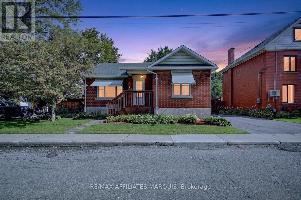 37 Ogden Avenue, Smiths Falls