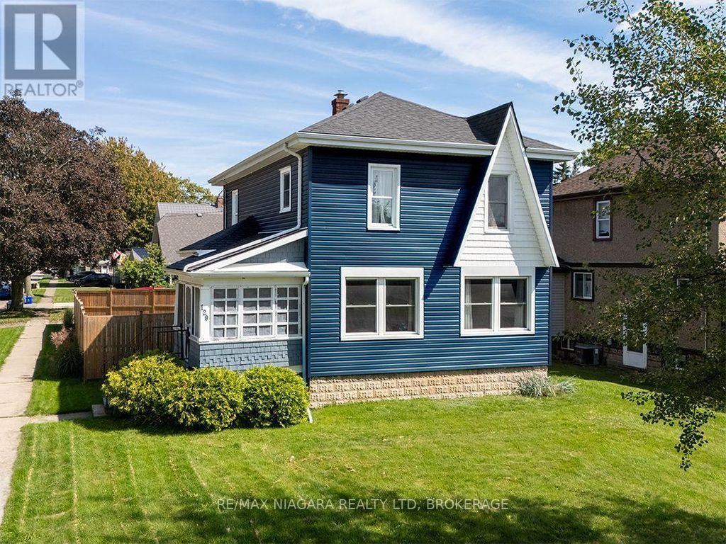 129 Forest Avenue, Port Colborne (sugarloaf)