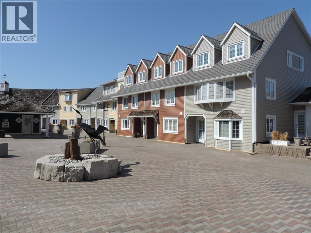 1500 Venetian Boulevard Unit# W-13, Point Edward
