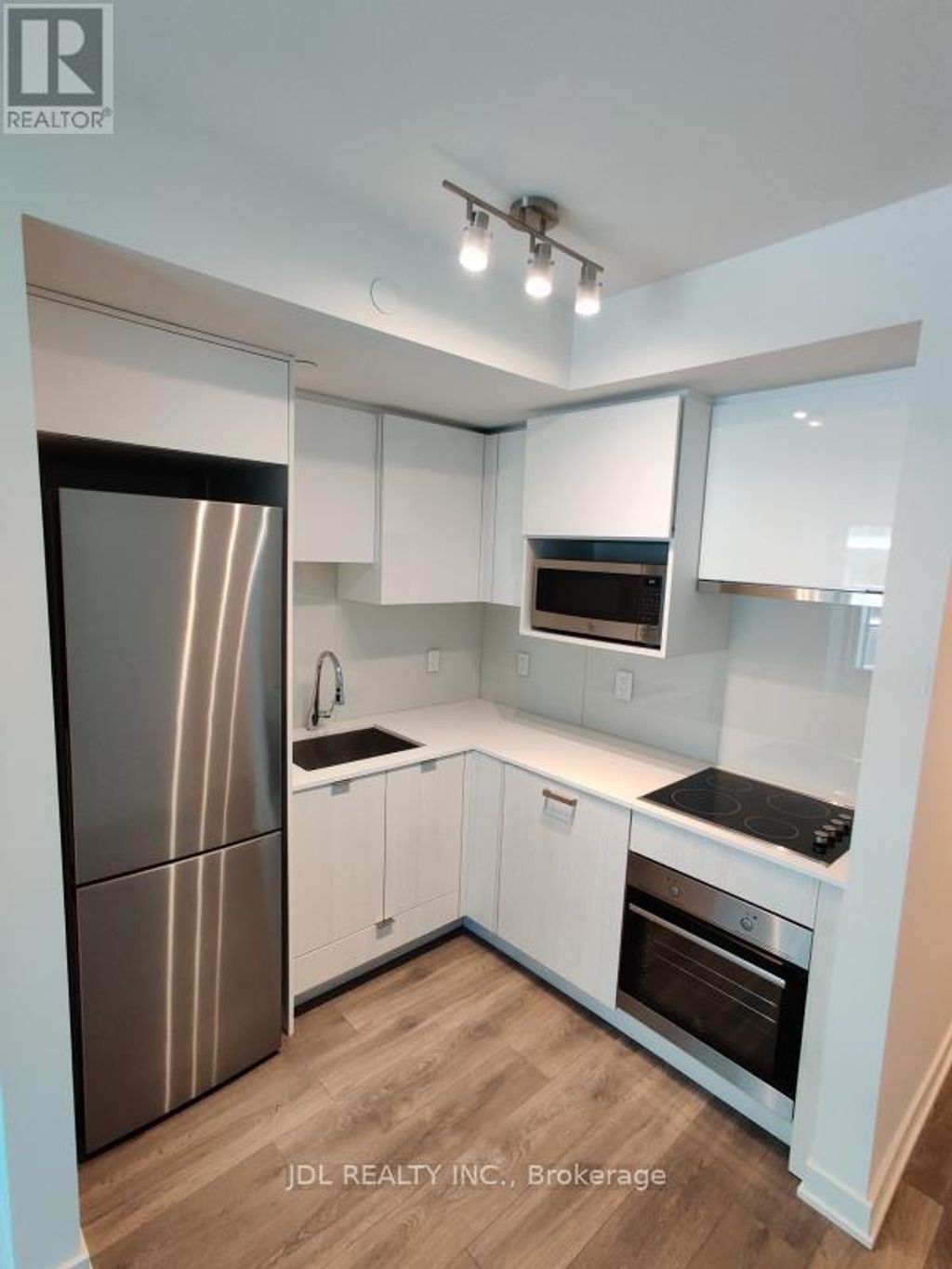 814 - 195 Redpath Avenue, Toronto (mount Pleasant West)