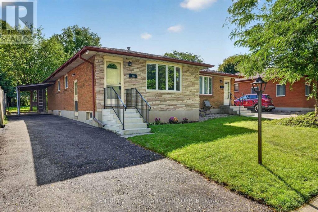 354 Base Line Road W, London South (south D)