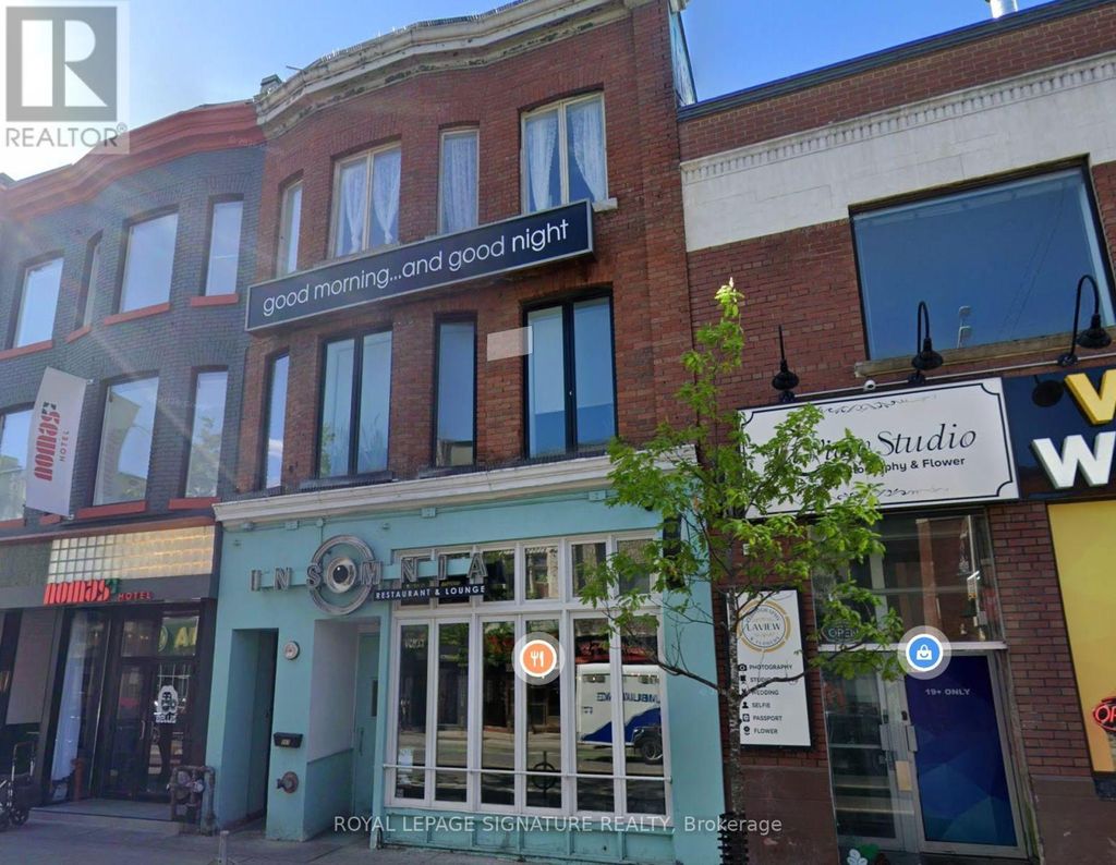 3rd Floor - 563 Bloor Street W, Toronto (university)