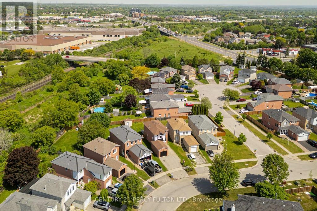 611 Atwood Crescent, Pickering (west Shore)