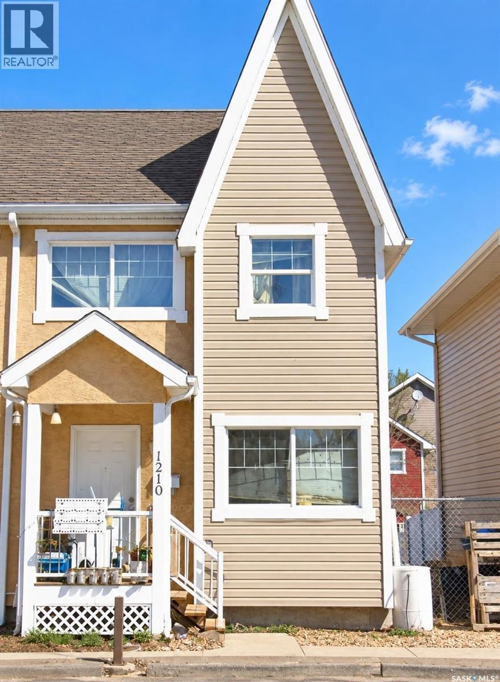 1210 14th Avenue, Regina