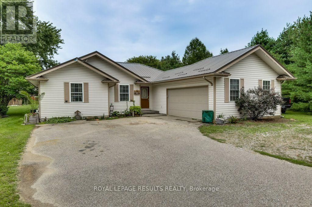 9232 East Street, Bayham (straffordville)