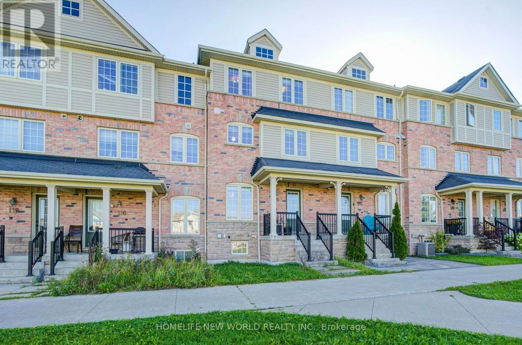 114 Goss Lane, Ajax (central East)