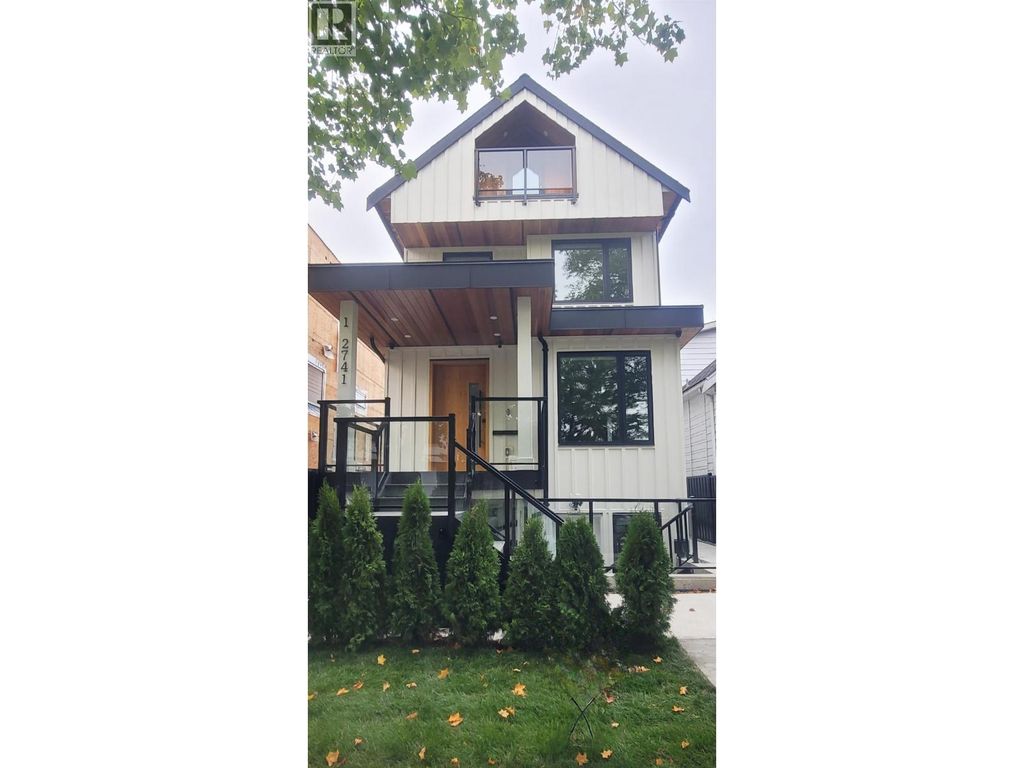 2 2741 Grant Street, Vancouver