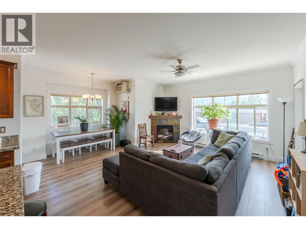 240 Wade Avenue W Unit# 307, Penticton
