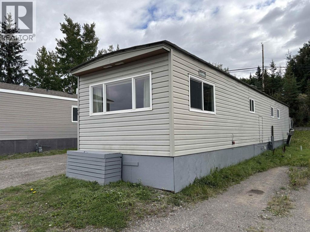 26 2091 E 16 Highway, Vanderhoof