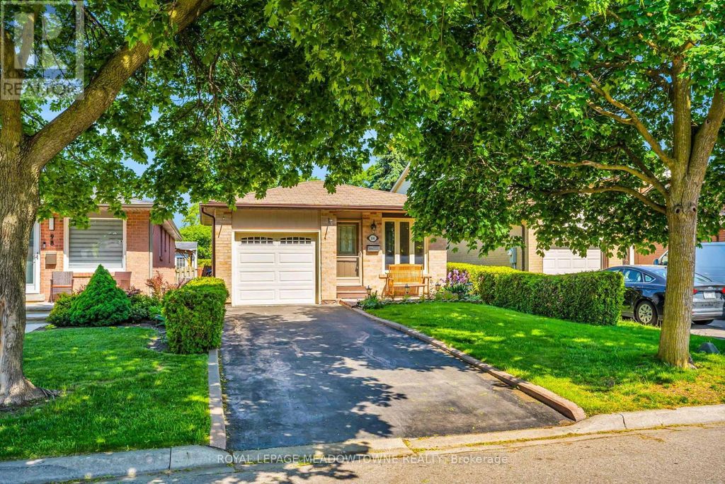 100 Martindale Crescent, Brampton (brampton West)