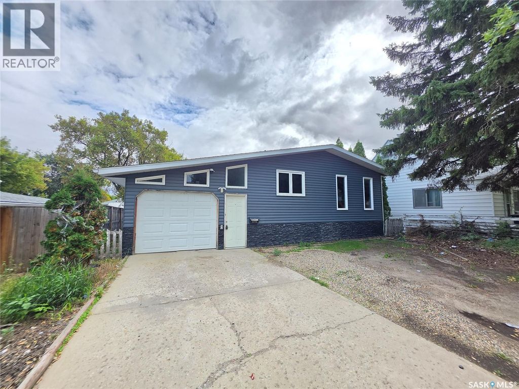 1162 106th Street, North Battleford