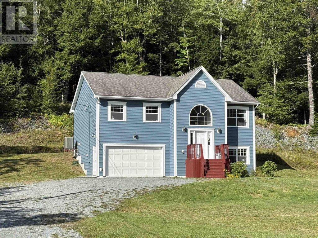 258 Heatherglen Drive, Beaver Bank