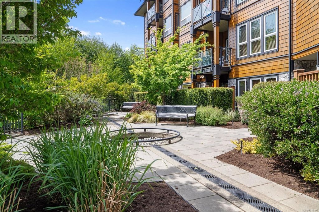 105 101 Nursery Hill Dr, View Royal