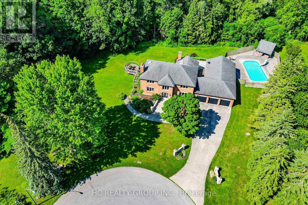 12 Bunting Court, Ajax (central West)