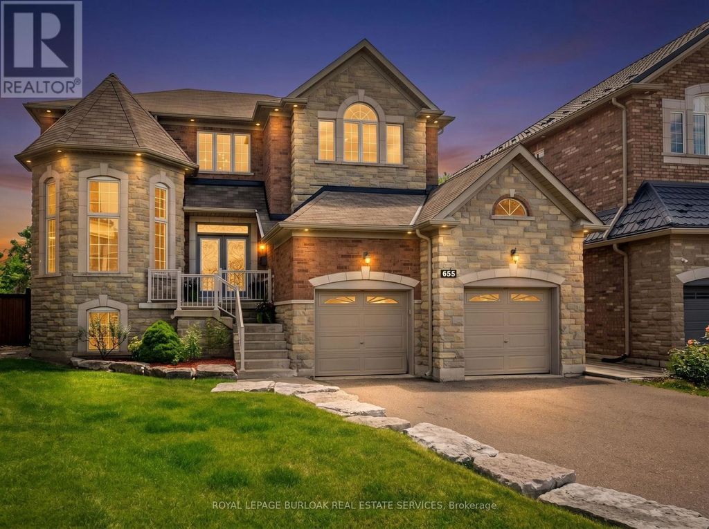655 Kozel Court, Mississauga (rathwood)