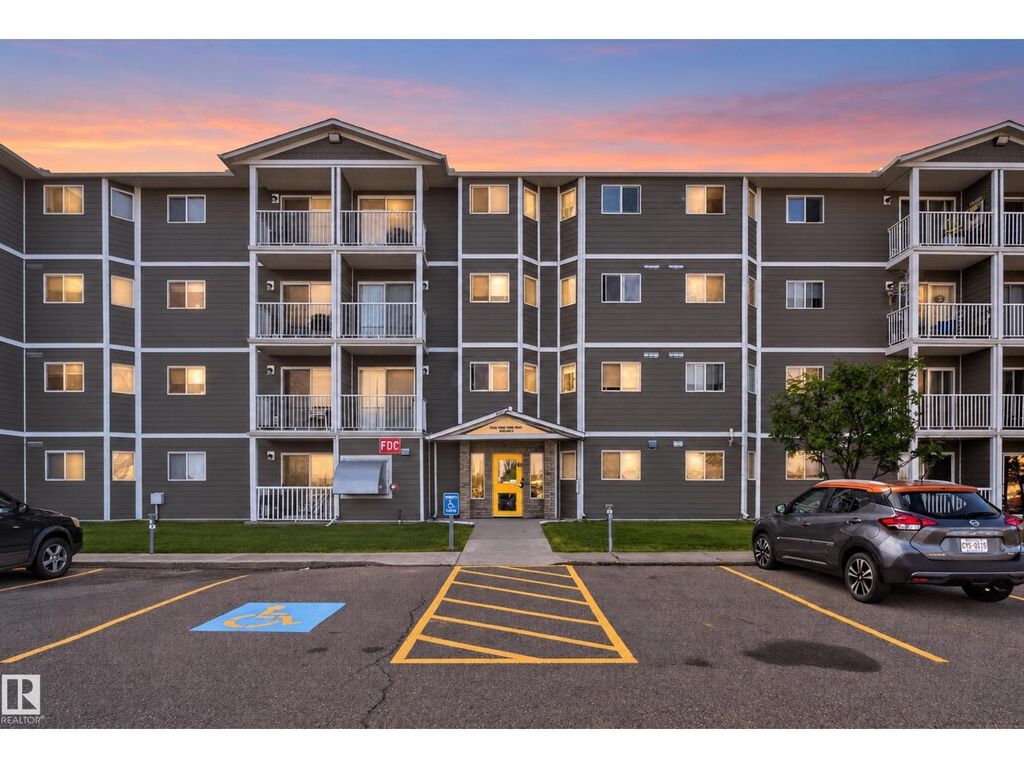 #202a 260 Spruce Ridge Rd, Spruce Grove