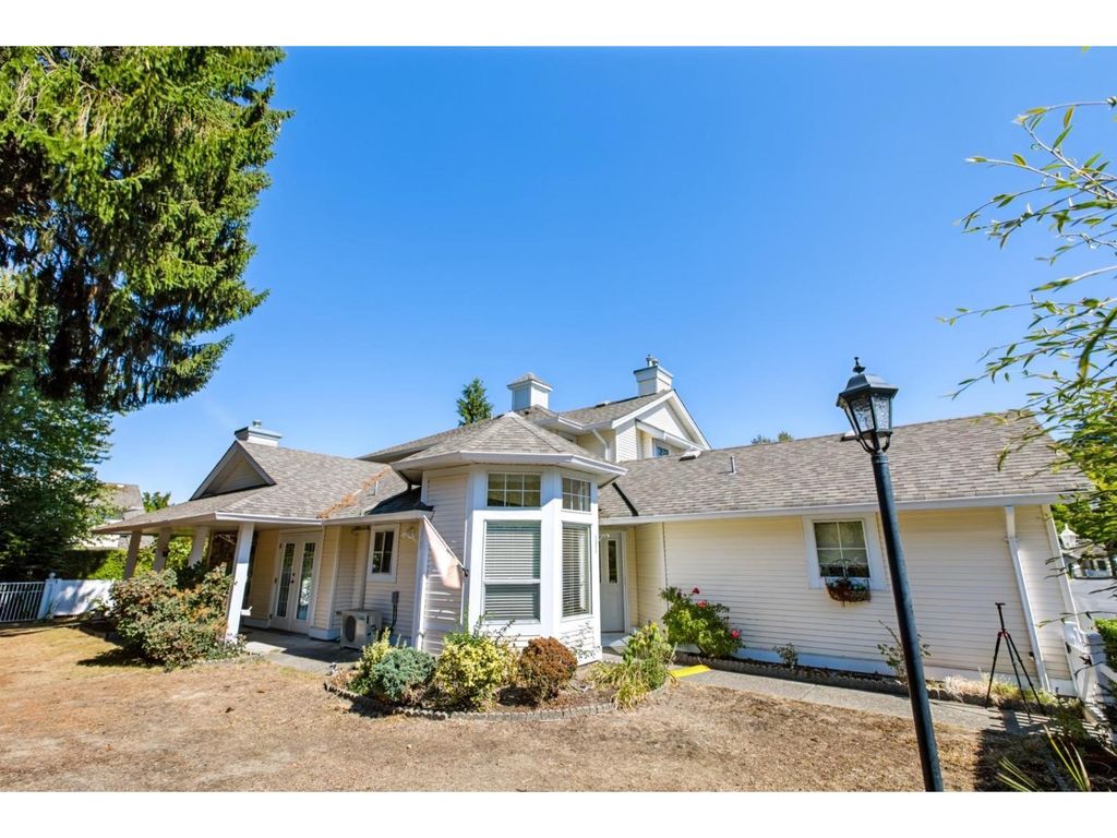 18 9208 208 Street, Langley