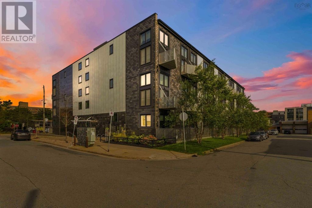 213 5662 Roberts Street, Halifax