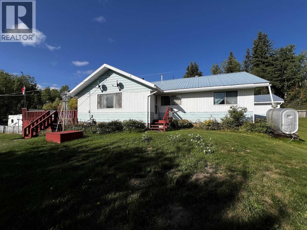 2830 Ray West Road, Fraser Lake