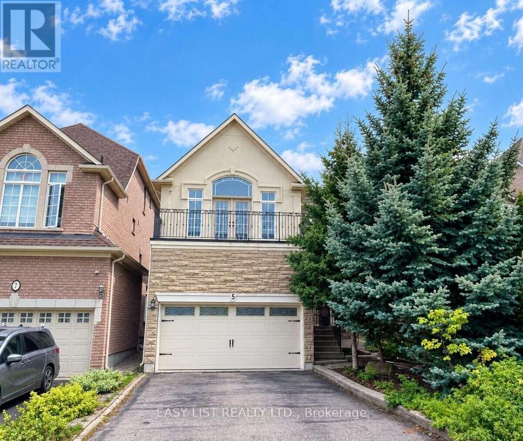 5 Copperstone Crescent, Richmond Hill (rouge Woods)