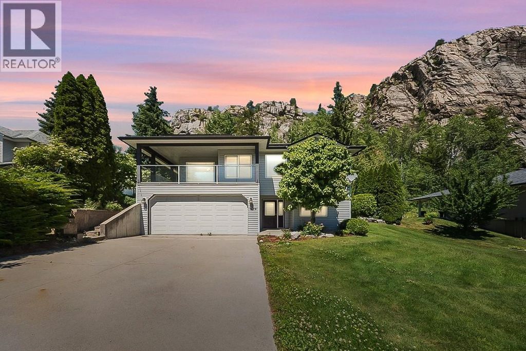 1479 37th Street, Castlegar