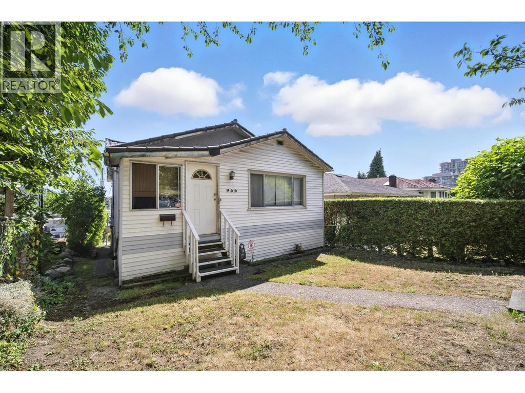966 E 64th Avenue, Vancouver