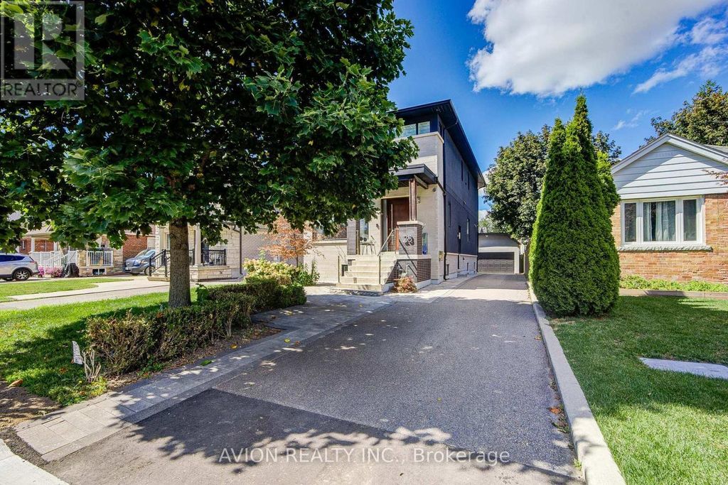 Bsmt - 28 Monarchdale Avenue, Toronto (brookhaven-Amesbury)