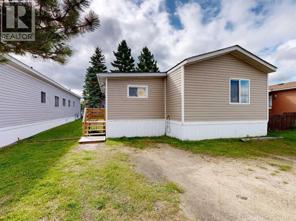 88 Hillpark Trailer Court, Whitecourt