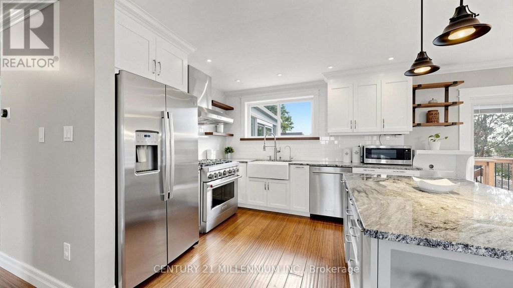 938 Greenwood Crescent, Whitby (downtown Whitby)