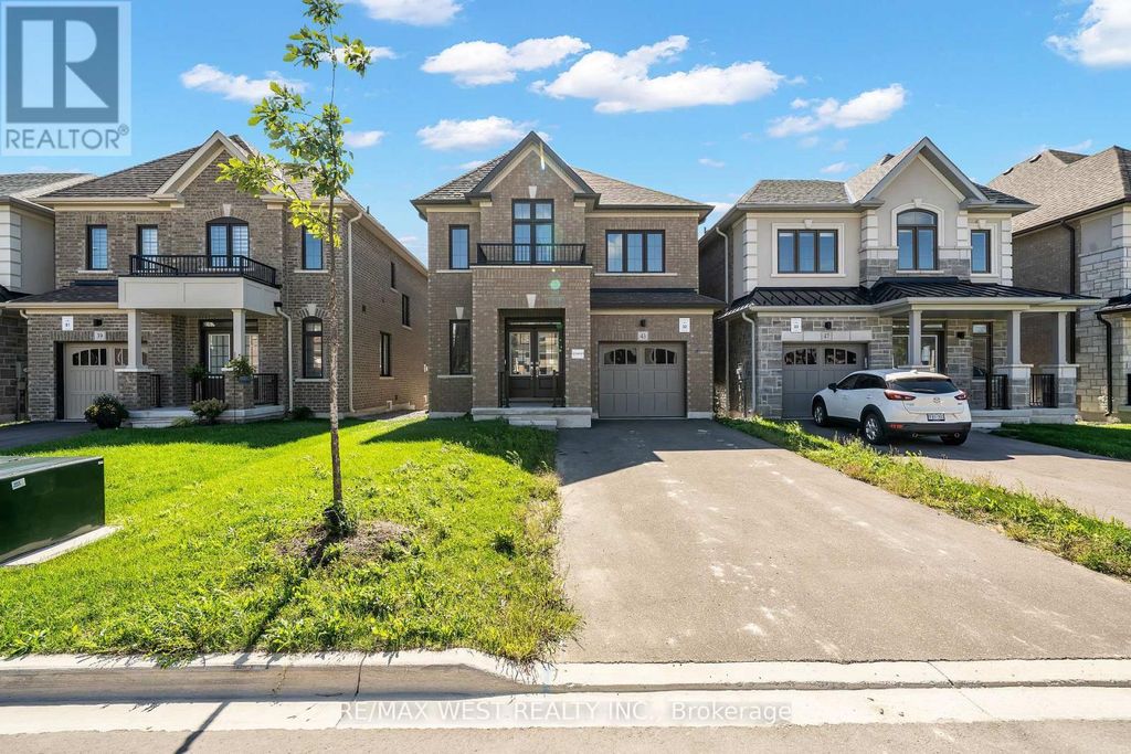 43 Ed Ewert Avenue, Clarington (newcastle)