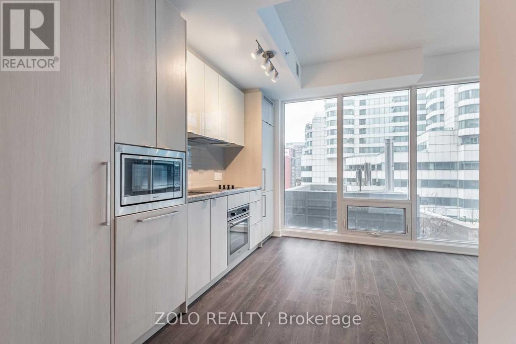 1811 - 115 Blue Jays Way, Toronto (waterfront Communities)