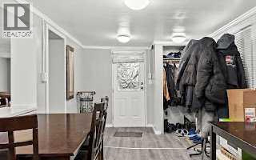 286, 3223 83 Street Nw, Calgary