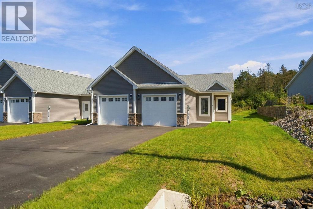 21 Seyval Drive, Avonport