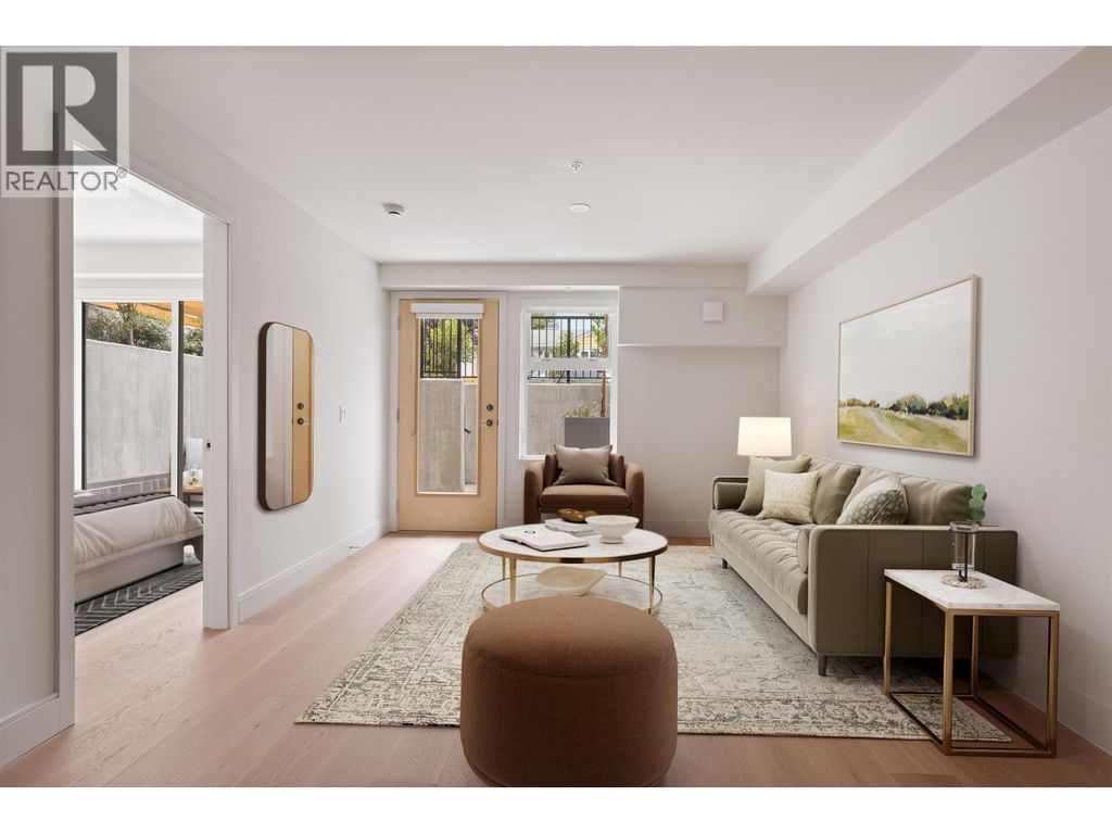 152 408 W 45th Avenue, Vancouver