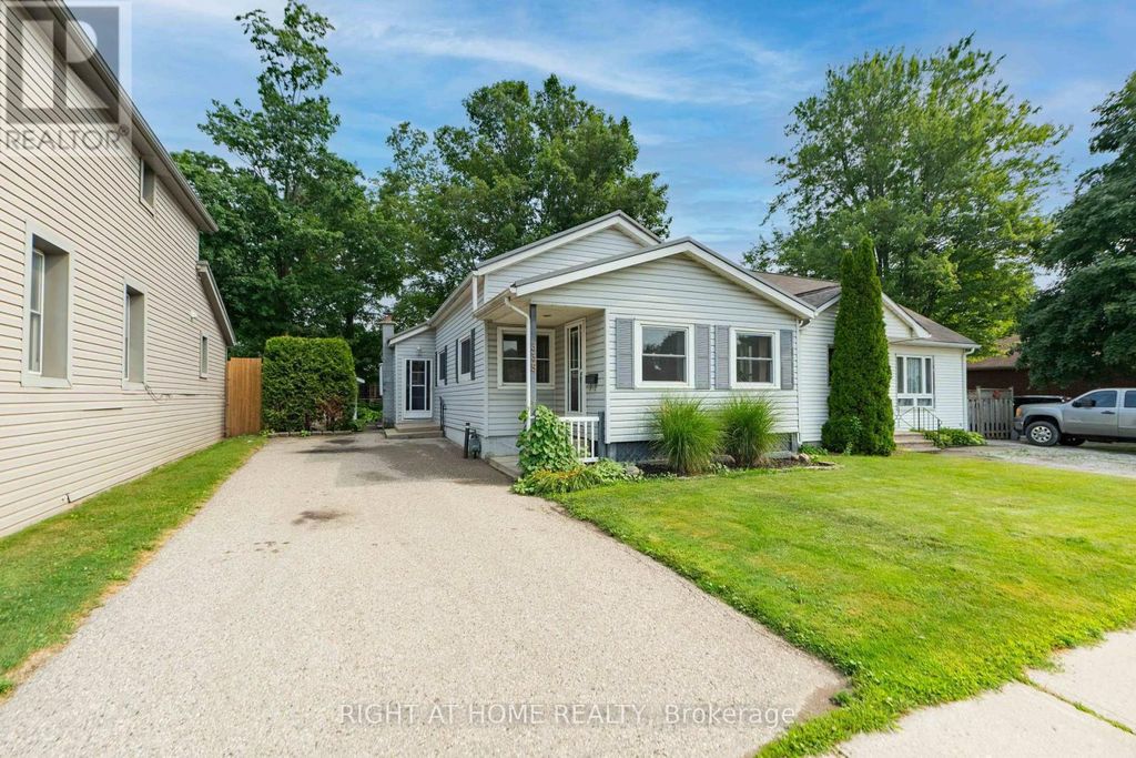 335 Talbot Street E, Aylmer